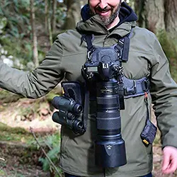 cotton carrier for carrying a heavy camera & binocular together
