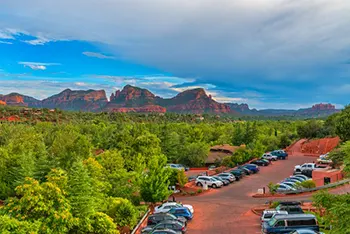 parking is free in most area in west sedona